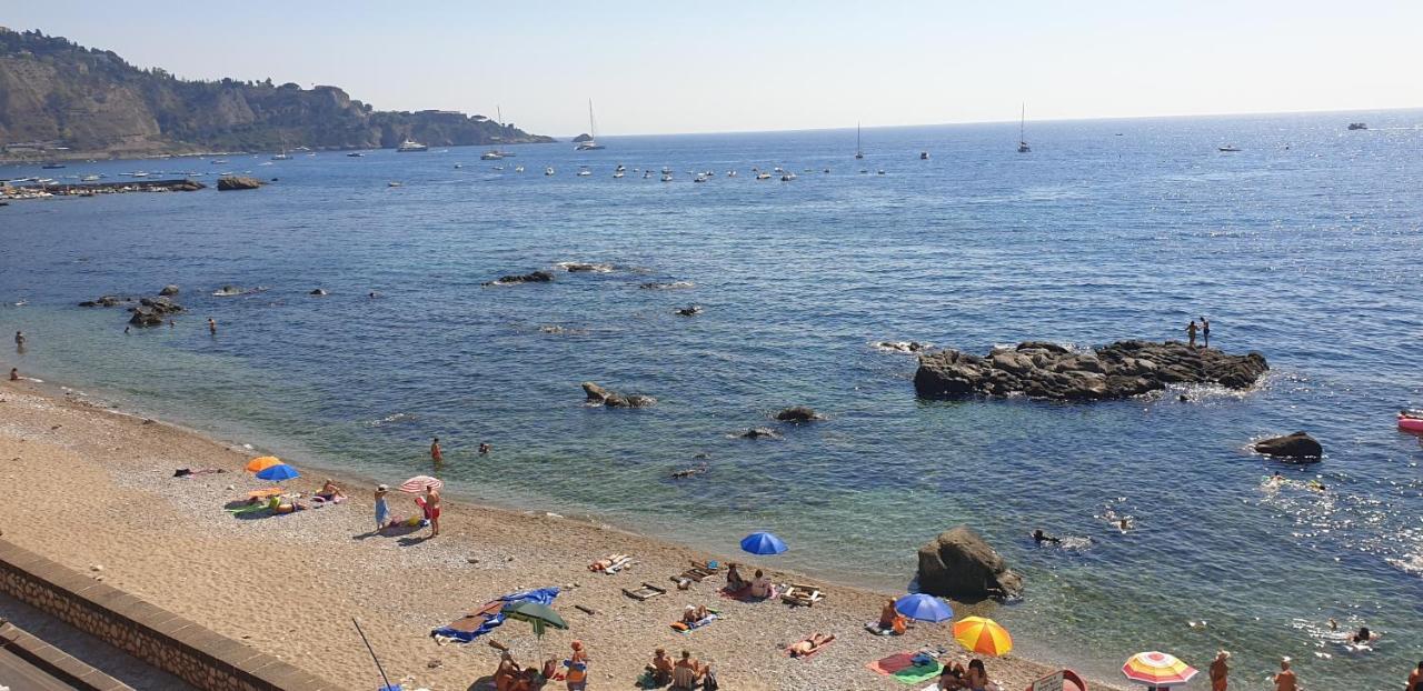 Th Luxury Suite Giardini Naxos Ngoại thất bức ảnh